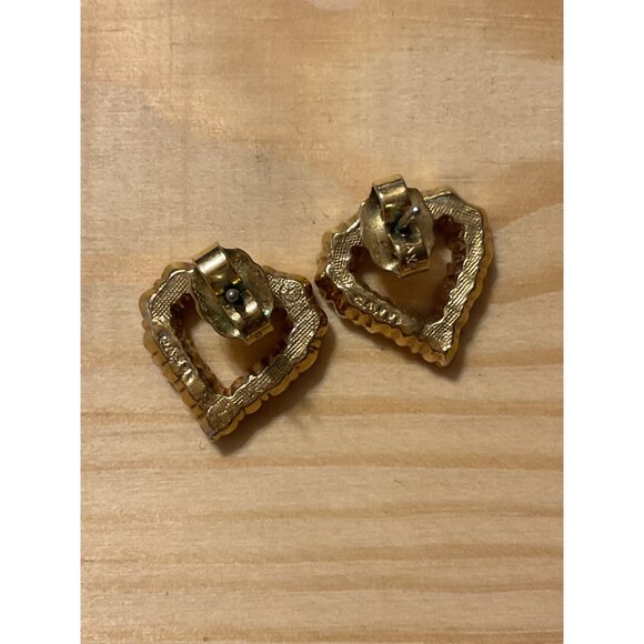 Vintage Gold-Tone Heart Earrings With Red & White Rhinestones - Picture 4 of 4